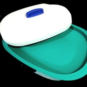 Tupperware 2pc Microwave Warming Dish Set Serving Bowl 3190C-2 NWT White Green